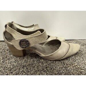 DORKING Ladies Mini Heeled Shoes Size 39 EUC